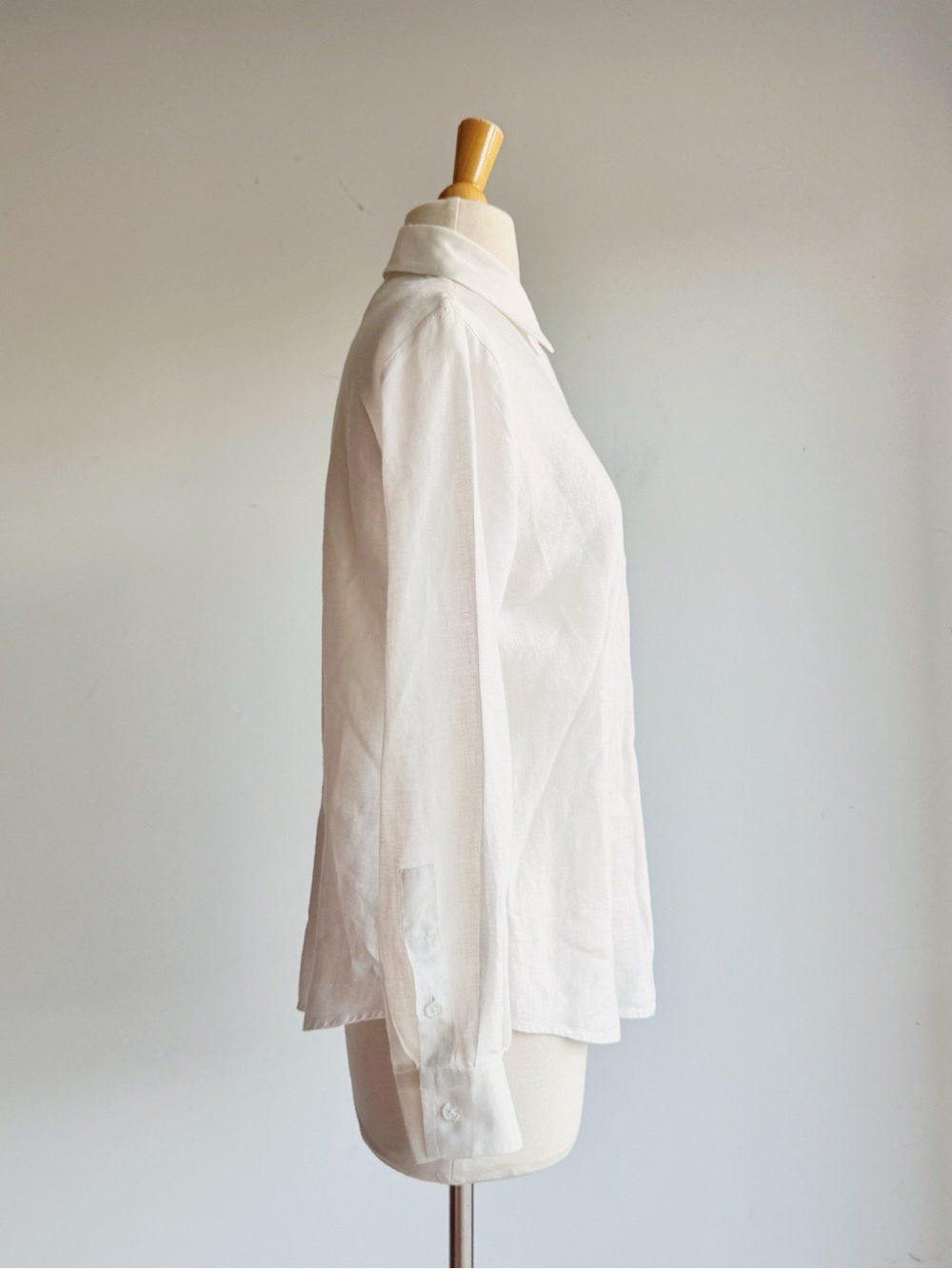 Vintage Linda Allard Ellen Tracy White Linen Button Down Shirt Size 6 - Picture 7 of 9